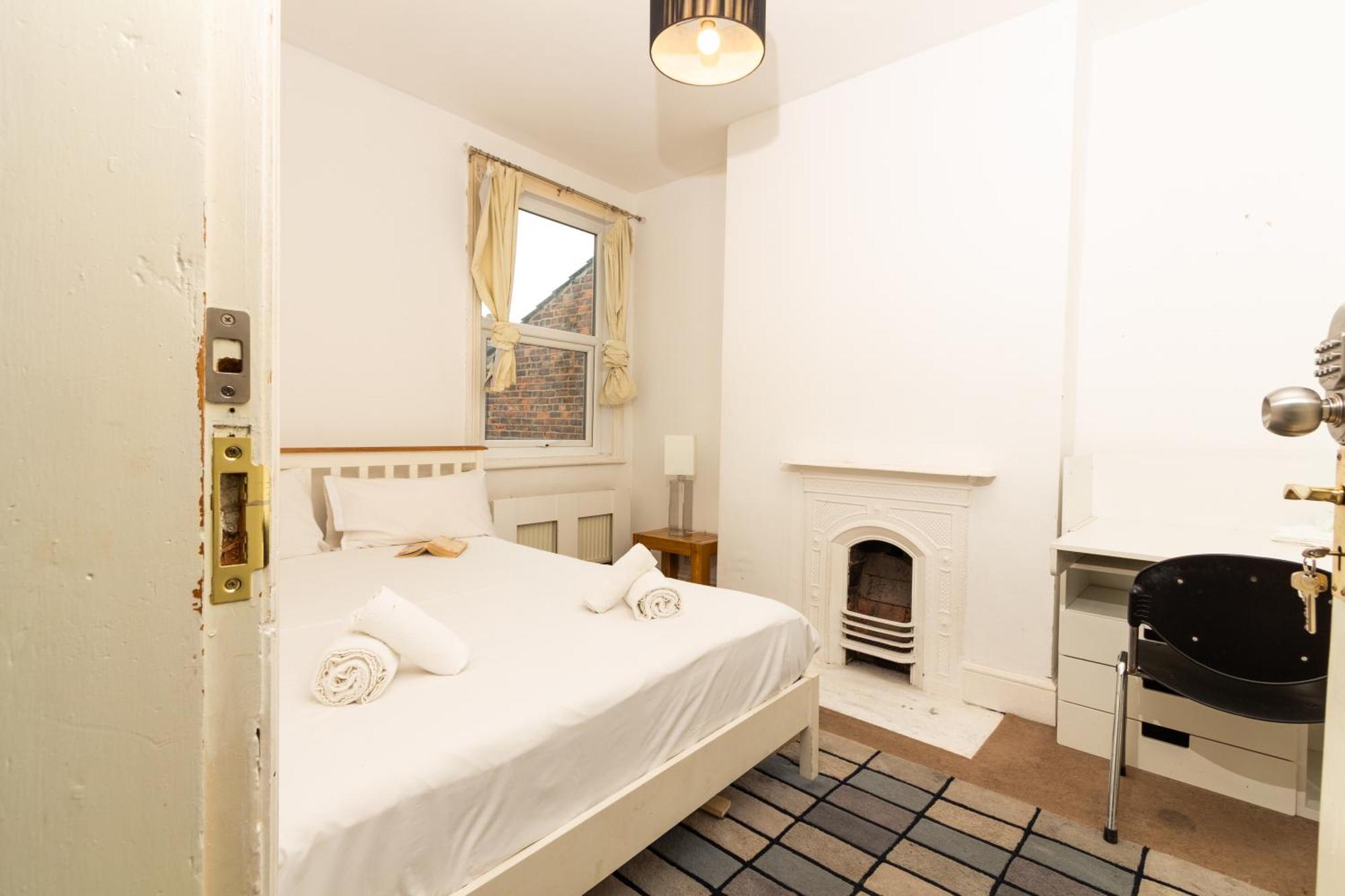 Lovely Private Rooms Near Mcr Centre Manchester Exterior foto